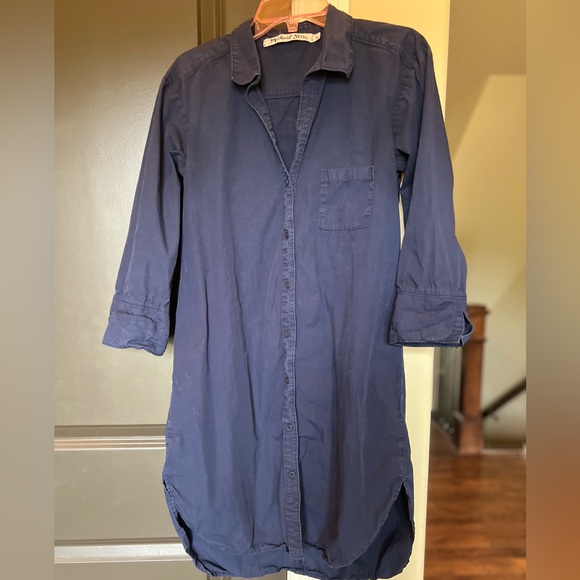 Michael Stars Dresses & Skirts - Michael Stars Shirt Dress in Washed Navy size Medium